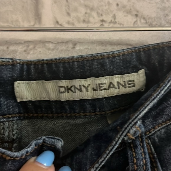 DKNY- jeans size 4 - boot cut dark blue jeans - Picture 2 of 6